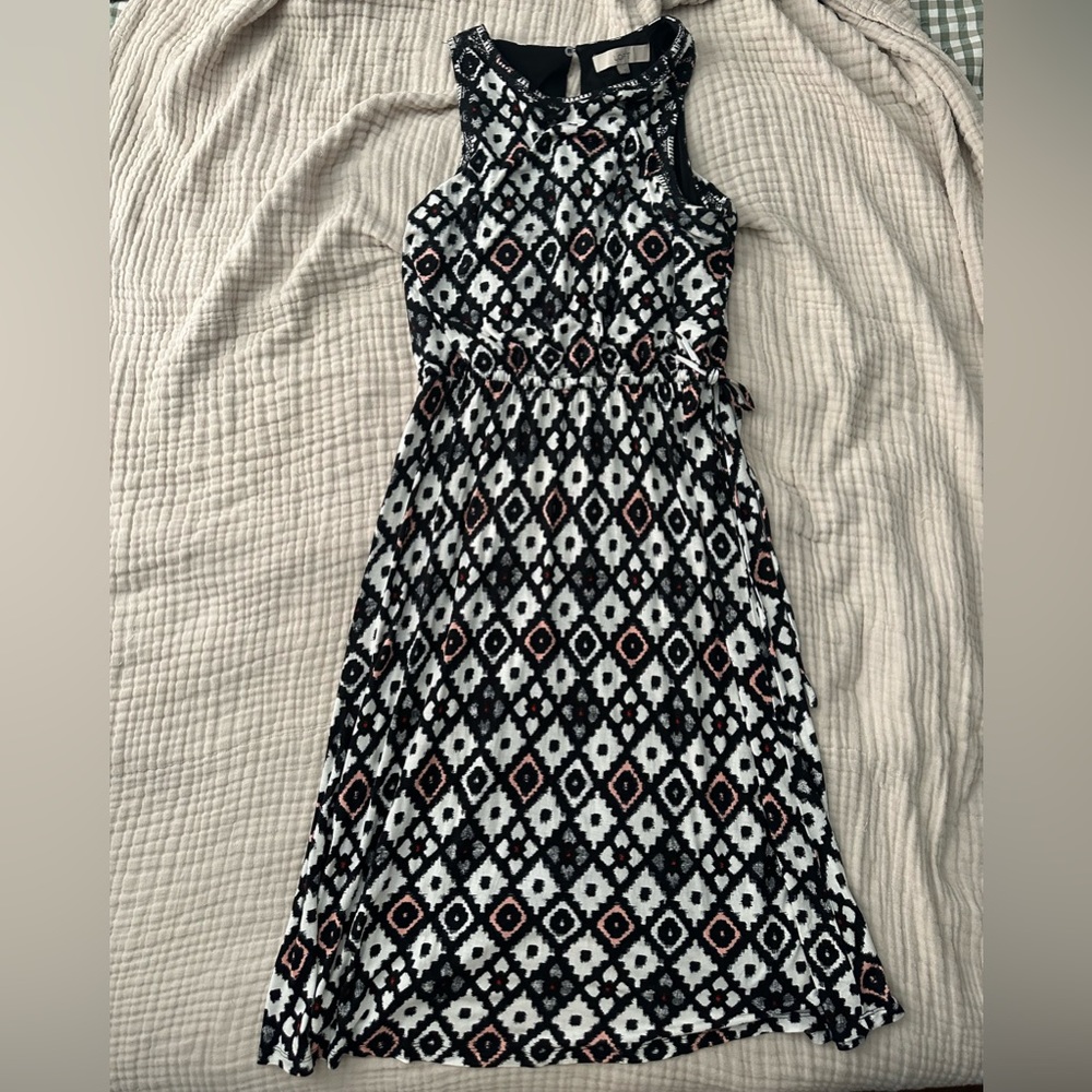 Loft geometric embroidered neckline midi dress, SIZE M